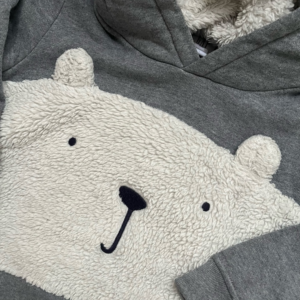 🐻 GAP bear hoodie 🐻 - Picture 2 of 5